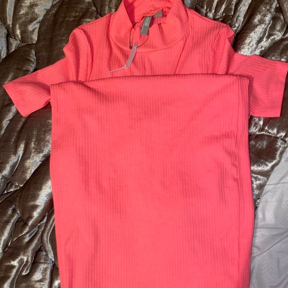 NWT Neon Midi Rib BodyCon Dress with Open Back - Picture 9 of 11